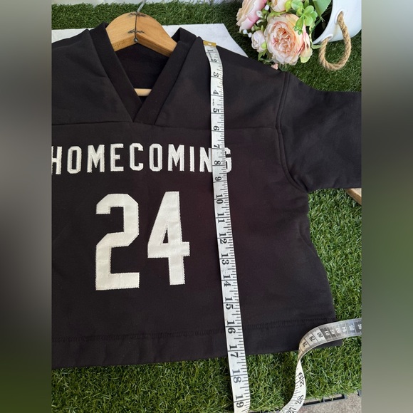 ESSENTIALS FEAR OF GOD Kids Heavy Fleece Hockey Jersey Homecoming 24 Sweatshirt - Picture 13 of 15